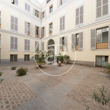 Image 3 - Palacio de Escalona y Bornos, Calle de la Madera, 28004 Madrid, Spain - Apartment for rent