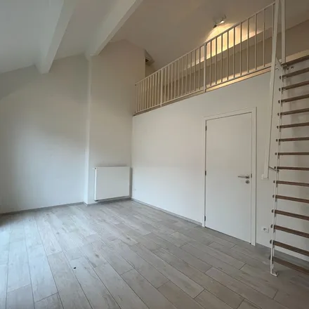 Rent this 2 bed apartment on Vital Decosterstraat 75 in 3000 Leuven, Belgium