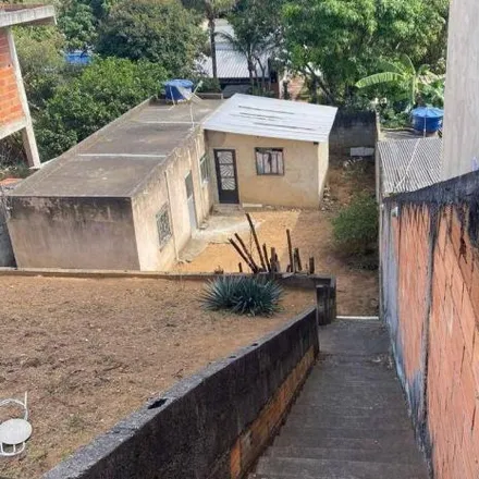 Buy this 3 bed house on Rua Marinho Noberto de Souza in Muçunge da Grama, Juiz de Fora - MG