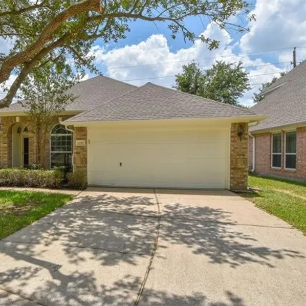 Rent this 3 bed house on 12301 Shadow Vista Drive in Houston, TX 77082