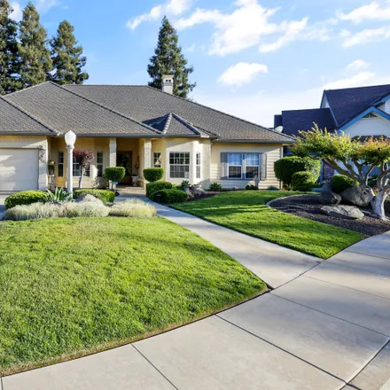 Buy this 3 bed house on 2527 East Harvard Court in Visalia, CA 93292
