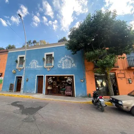 Buy this 4 bed house on Avenida Estado De México 116 in 52140 Metepec, MEX