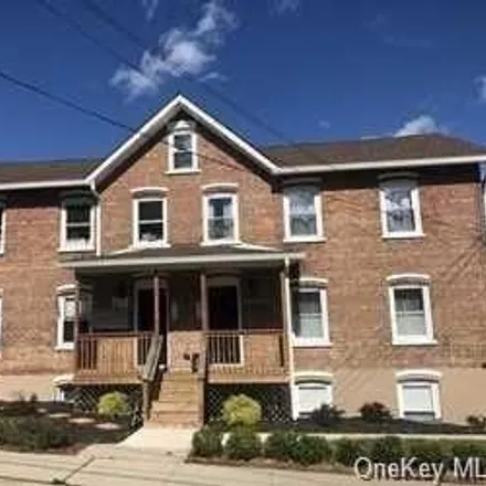 Rent this 1 bed house on 372 Verplanck Avenue in City of Beacon, NY 12508