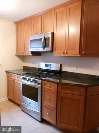 Rent this 2 bed apartment on 544 Auburn Avenue in Springfield Township, PA 19038