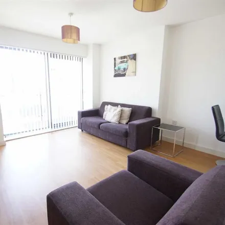 Rent this 1 bed apartment on Leeds Conservatoire Library in St. Peter's Square, Leeds