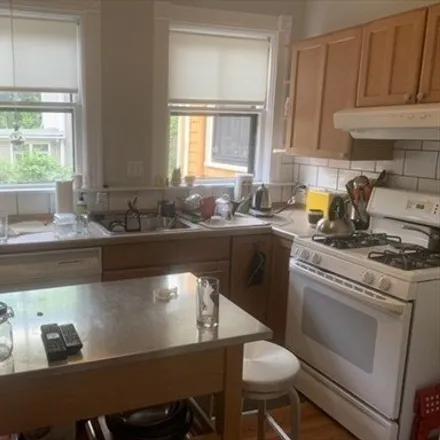 Image 5 - 276;278 Walnut Street, Brookline, MA 02445, USA - Apartment for rent