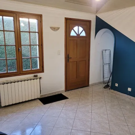 Rent this 2 bed apartment on 17quater Place Jean Jaurès in 62300 Lens, France