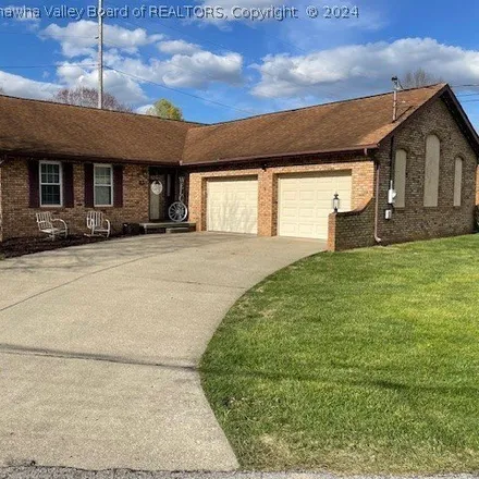 Buy this 3 bed house on 103 Gibson Drive Overlook Drive in Knollview Estates, Putnam County