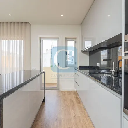 Rent this 2 bed apartment on Rua Doutor António Luís Gomes in 4000-274 Porto, Portugal