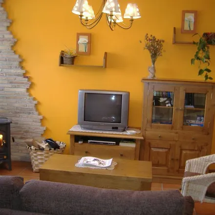 Rent this 4 bed apartment on Calle Fuente del Hierro in 31007 Pamplona, Spain