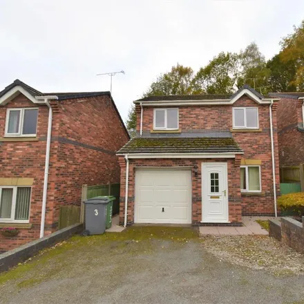Rent this 3 bed house on Woodlands Court in Tanyfron, LL11 5SX