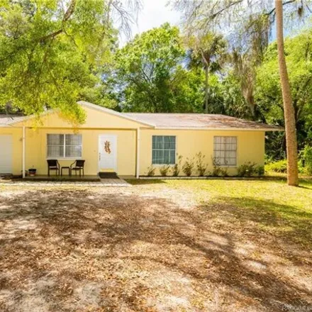 Buy this 3 bed house on 9706 West Hawthorne Street in Citrus County, FL 34428