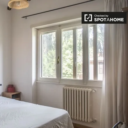 Rent this 3 bed room on Bravetta/Guidi in Via di Bravetta, 00164 Rome RM
