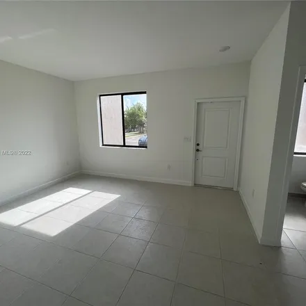 Image 5 - Northeast 5th Place, Miami-Dade County, FL 33179, USA - Apartment for rent