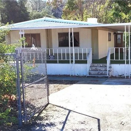 Buy this studio apartment on 3263 14th Street in Clearlake, CA 95422