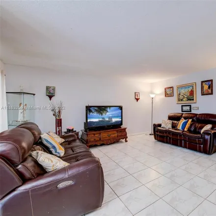 Image 8 - 15975 Southwest 109th Street, Miami-Dade County, FL 33196, USA - House for sale