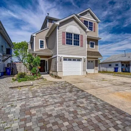 Buy this 4 bed house on 111 N Ensign Dr in New Jersey, 08087