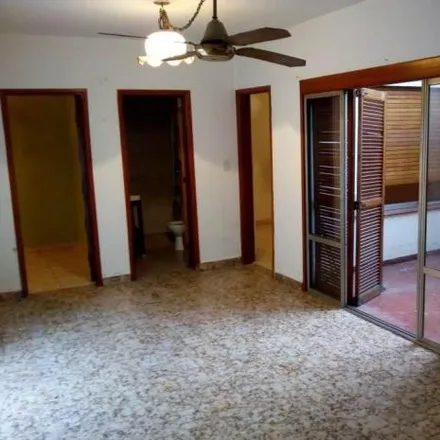 Buy this 2 bed apartment on Avenida Bernardino Rivadavia 613 in Partido de Lanús, 1822 Valentín Alsina