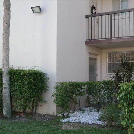 Buy this 3 bed condo on 7478 Northwest 17th Street in Sunrise Heights, Plantation