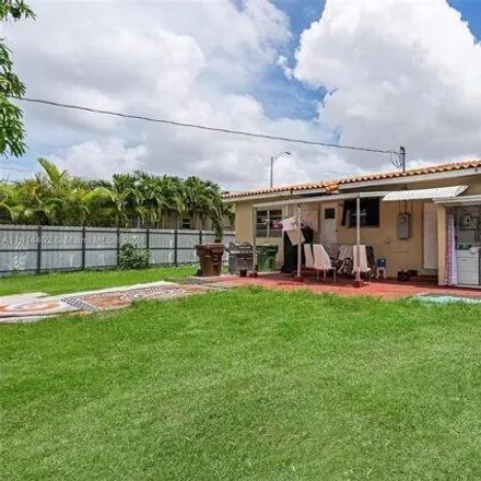 Image 7 - 171 W 30th St, Hialeah, Florida, 33012 - House for sale