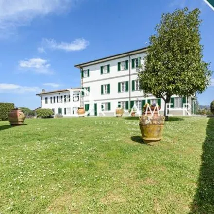 Buy this 70studio house on Via dei Bicchi in 55014 Lucca LU, Italy