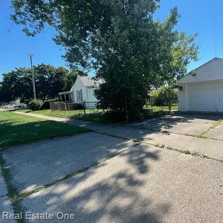 Image 3 - 25607 Midway Street, Dearborn Heights, MI 48127, USA - House for sale