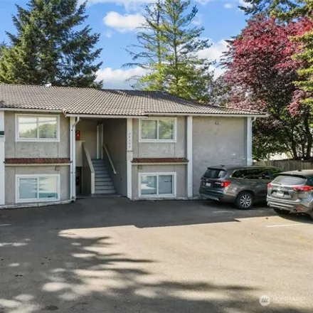 Buy this studio apartment on 24303 27th Avenue South in Des Moines, WA 98198