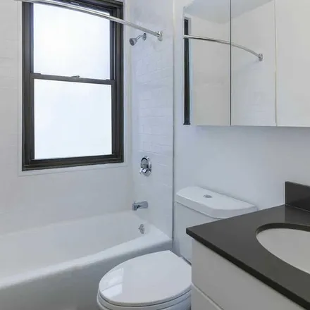 Rent this 1 bed apartment on 207 East 27th Street in New York, NY 10016