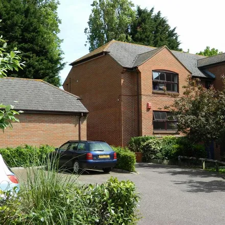 Rent this 2 bed apartment on 11 in 12, 13 Swan Court