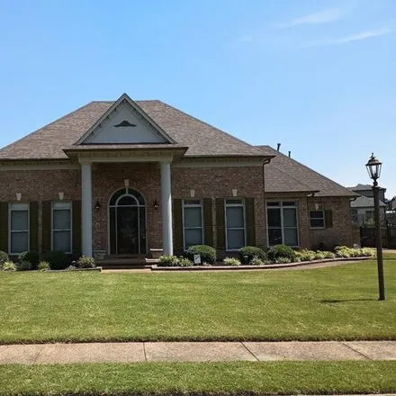 Buy this 5 bed house on 9069 Huntington Oak Drive in Shelby County, TN 38016