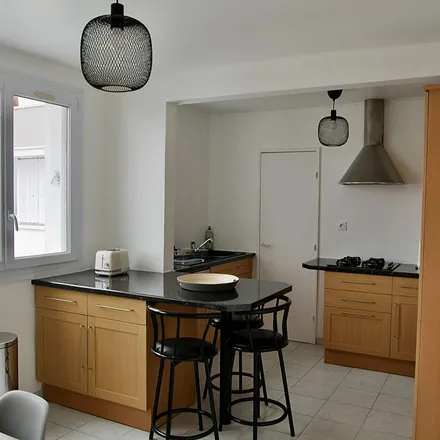 Image 2 - 40 Rue Verte, 45160 Olivet, France - Apartment for rent