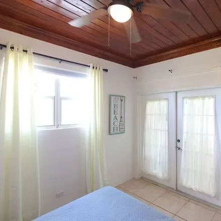 Rent this 1 bed house on Nassau in Sidney Poitier Bridge, Bahamas