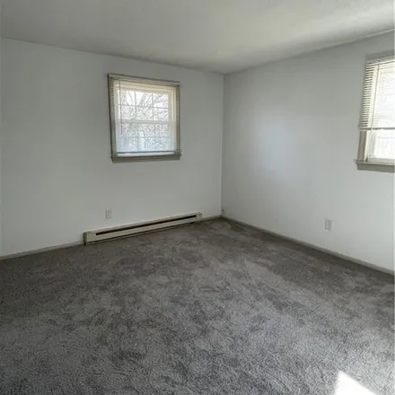Image 7 - College Street, Clinton, CT 06413, USA - Apartment for rent