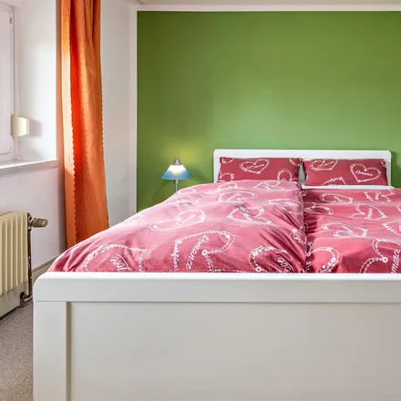 Rent this 2 bed apartment on Zahnzentrum Radolfzell am Bodensee in Haselbrunnstraße 48, 78315 Radolfzell am Bodensee