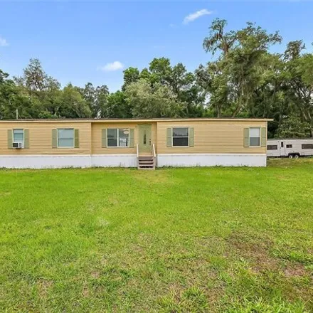 Buy this studio apartment on 3999 County Road 513 in Wildwood, FL 34785