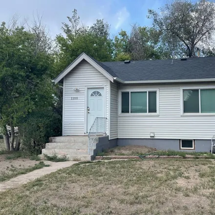Buy this 3 bed townhouse on 1100 East 23rd Street in Cheyenne, WY 82001