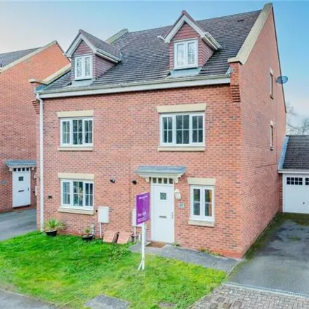 Buy this 3 bed duplex on Highlander Drive in Telford and Wrekin, TF2 8JU