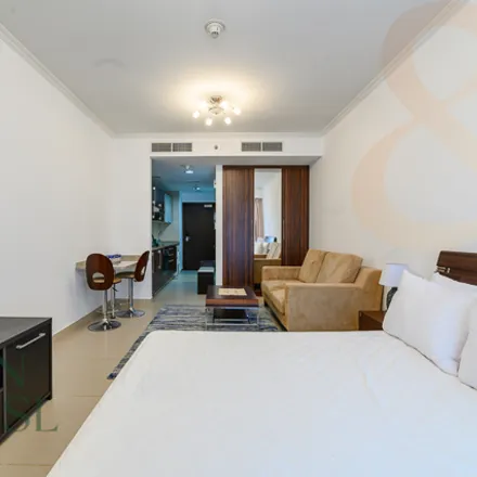 Image 1 - Al Sarayat Street, Jumeirah Lakes Towers, Dubai, United Arab Emirates - Apartment for rent