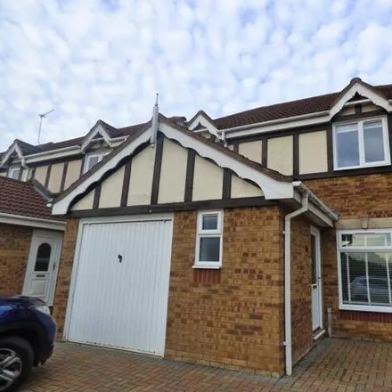 Rent this 3 bed house on Beddoes Close in Wootton, NN4 6BT