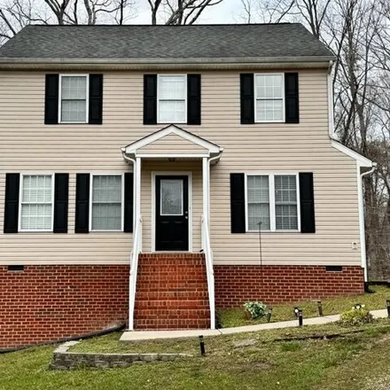 Buy this 3 bed house on 199 Russell's Way in Farmville, VA 23901