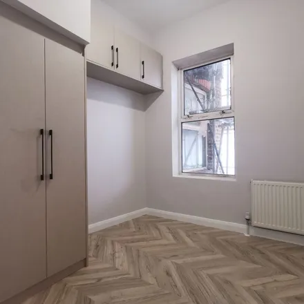 Rent this 2 bed apartment on Willesden Green Library in High Road, Willesden Green