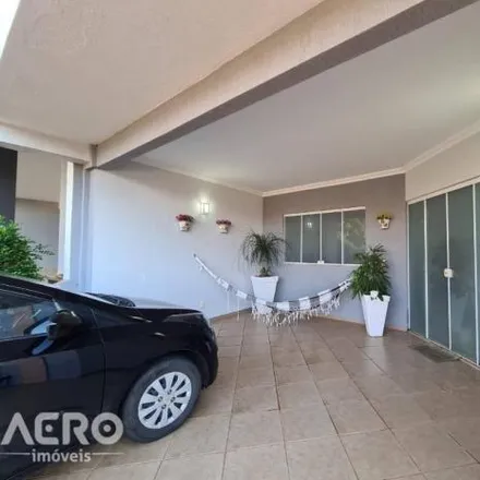 Buy this 4 bed house on Avenida Mário Ranieri in Vila São Francisco, Bauru - SP