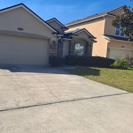 Rent this 4 bed house on 425 Glendale Lane in Clay County, FL 32065