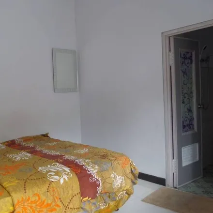 Rent this 1 bed house on Probolinggo in Jalan Lumba-Lumba, Probolinggo 67218
