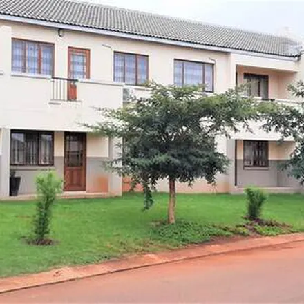 Image 6 - Greyhound Street, Hesteapark, Pretoria, 0155, South Africa - Apartment for rent
