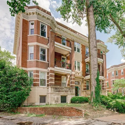 Image 1 - Barwick Condominium, 4953-4965 McPherson Avenue, Saint Louis, MO 63108, USA - Condo for sale