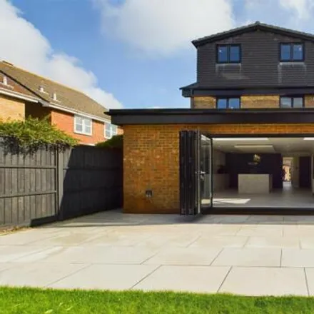 Buy this 5 bed house on Fontwell Close in Fontwell, BN18 0SW