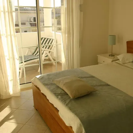 Rent this 3 bed apartment on 8650-123 Vila do Bispo