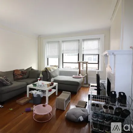 Rent this 2 bed apartment on 32 Park St