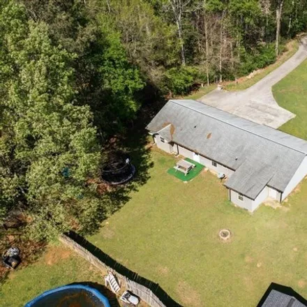 Image 4 - 209 Stewart Drive Southwest, Calhoun, GA 30701, USA - House for sale